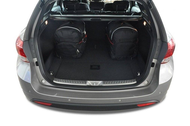 HYUNDAI i40 KOMBI 2011-2019 PACK DE SACS 5 PAR
