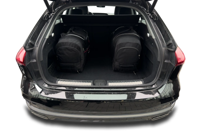 AUDI A5 AVANT 2024+ CONJUNTO DE BOLSAS 5 PIE