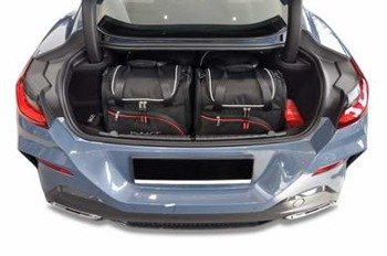 BMW 8 COUPE 2018+ CONJUNTO DE BOLSAS 4 PIE