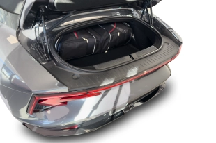 MG CYBERSTER 2024+ CONJUNTO DE BOLSAS 4 PIE