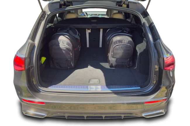 MERCEDES-BENZ E KOMBI 2023+ CONJUNTO DE BOLSAS 5 PIE
