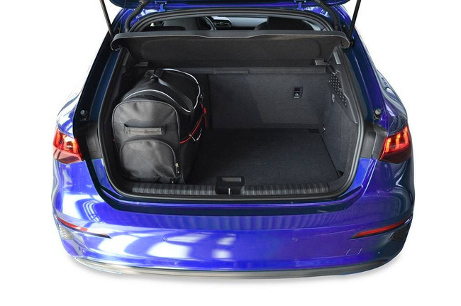 AUDI A3 ALLSTREET 2024+ CONJUNTO DE BOLSAS 5 PIE