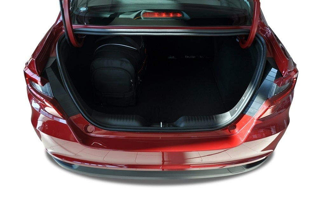 FIAT TIPO LIMOUSINE 2015+ KOFFERTASSENSET 5 ST.
