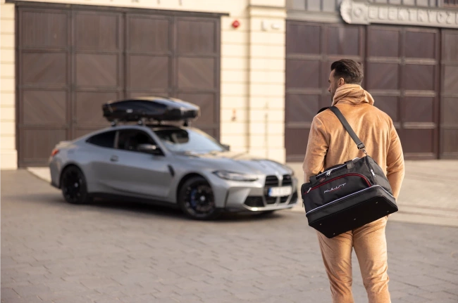 BMW 6 GRAN COUPE 2012-2018 CONJUNTO DE BOLSAS 4 PIE