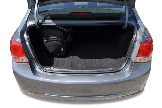 CHEVROLET CRUZE LIMOUSINE 2008-2014 TASKESÆT TIL BAGAGERUM 5 STK