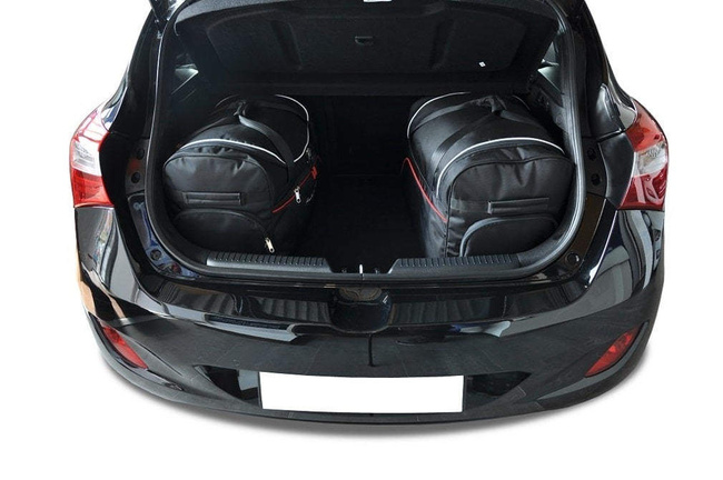 HYUNDAI i30 HATCHBACK 2012-2016 TASKESÆT TIL BAGAGERUM 4 STK