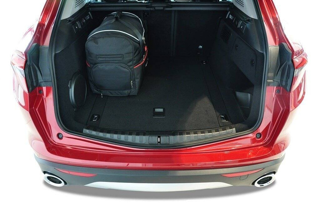 ALFA ROMEO STELVIO 2017+ CONJUNTO DE BOLSAS 5 PIE