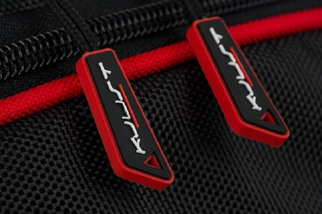 FORD MONDEO LIMOUSINE 2014-2021 CONJUNTO DE BOLSAS 5 PIE